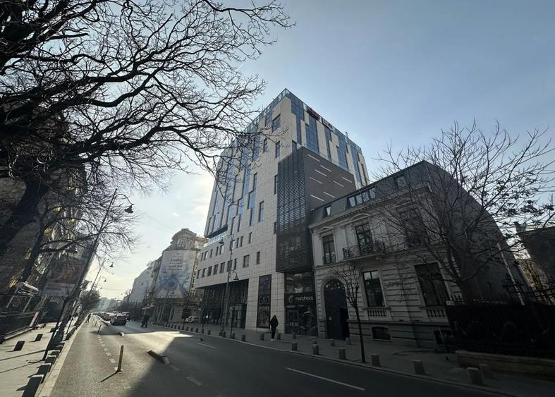 Victoria Center