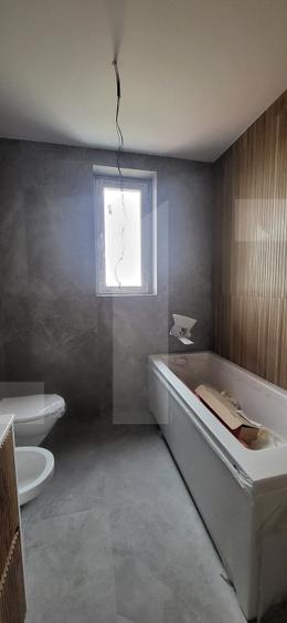 Apartamaent 3 camere+ loc parcare subterana zona MEHALA