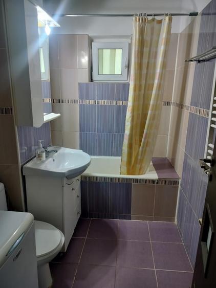 Apartament 3 camere decomandat, 62.15 mp, zona Lapus