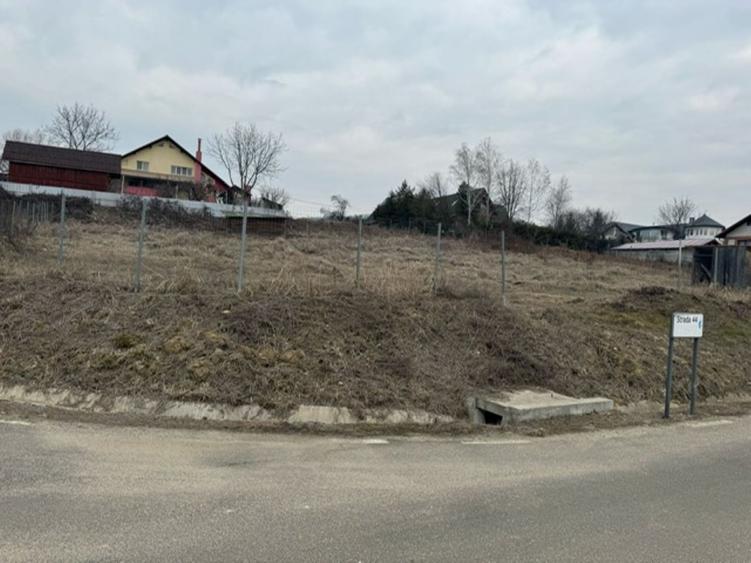 TAUTII MAGHERAUS - drumu Nistrului 16 ari teren intravilan pt case!