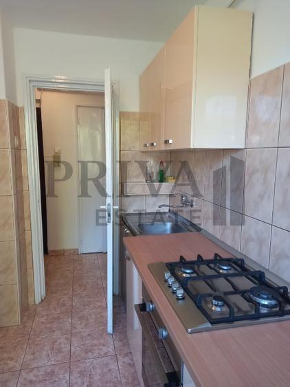 Inchiriez apartament cu 3 camere si garaj in Timisoara zona Tipografilor