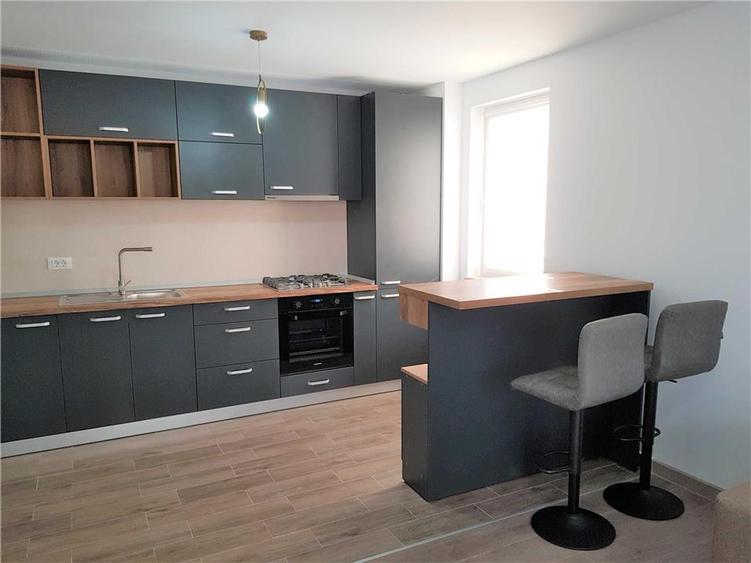 Apartament 2 camere mobilat Urban Plaza, loc parcare