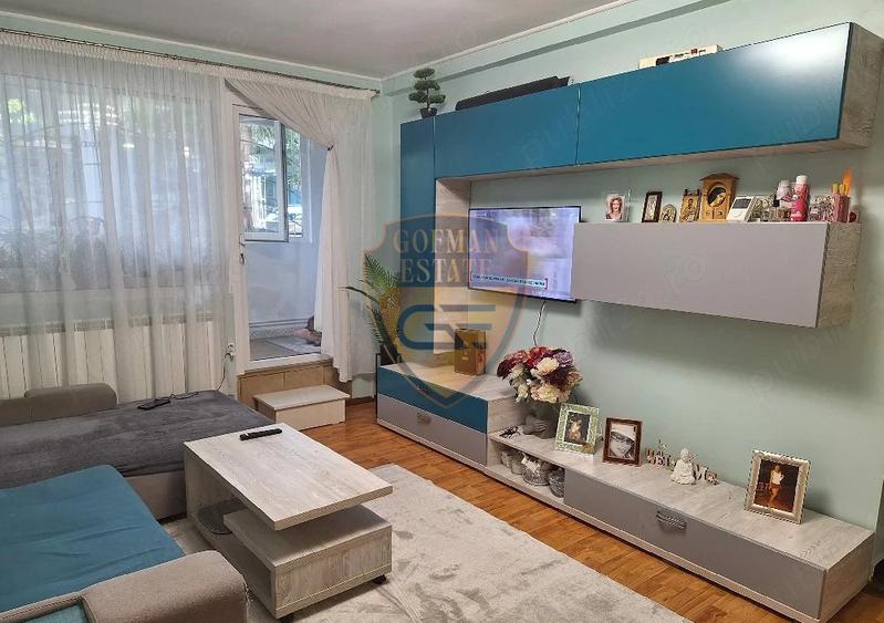 2 camere Centru Bd. Ferdinand 500m de mare parcare parter 59mp centrala gaz A/C