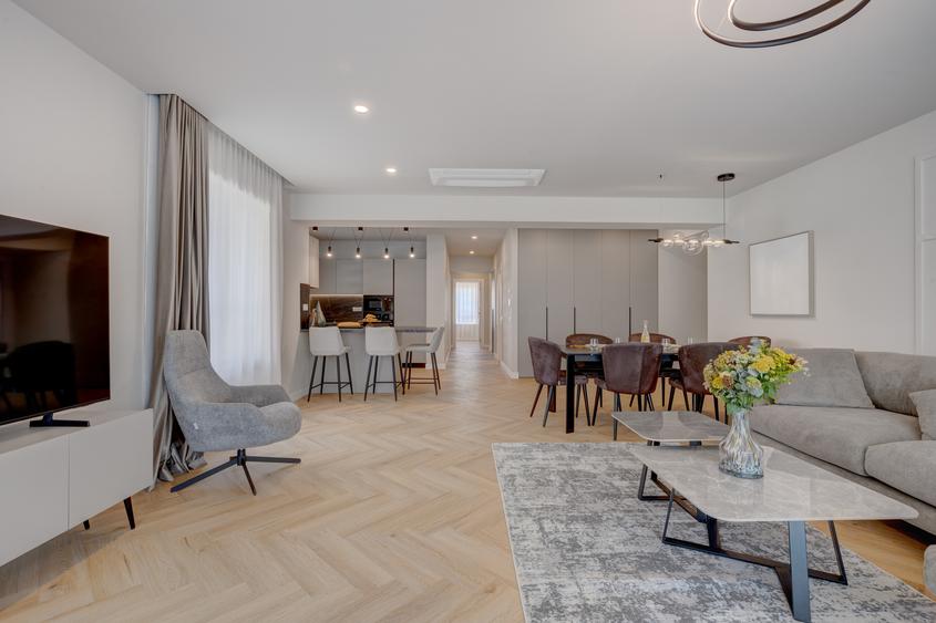 AFI Home North-4 camere,mobilat&utilat,prima inchiriere,+1 loc parcare
