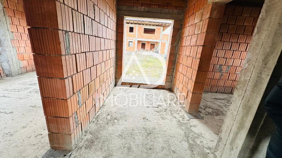 Vânzare Case Noi – Complex Rezidențial P+1, Teren 800 mp, 270 mp