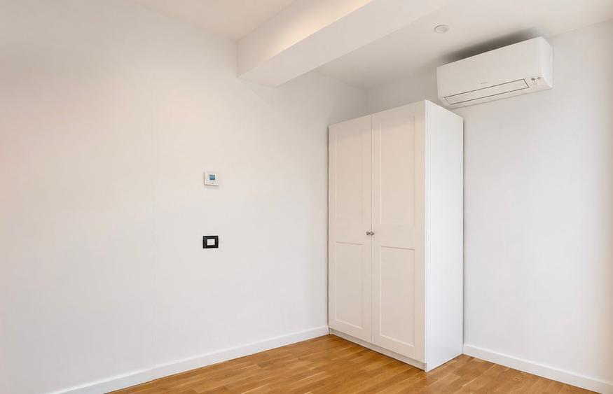 Apartament 4 camere tip duplex Sunset Lake Homes