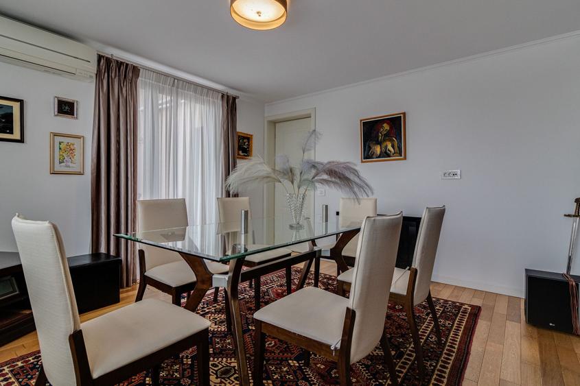 UNIC! Penthouse 7 camere, 286 mp utili, langa Parc Bazilescu, metrou!