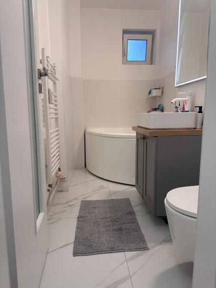 INCHIRIEZ APARTAMENT 3 CAMERE PET FRIENDLY