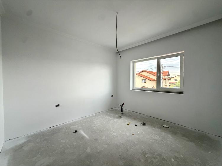 Duplex nou despartit prin garaj, 4 camere, 108 mp utili - Dumbravita