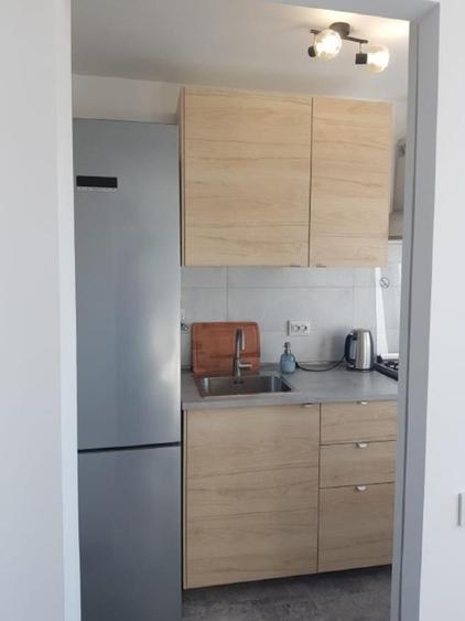 Inchiriere garsoniera in zona Obor, renovata, mobilata modern, complet utilata