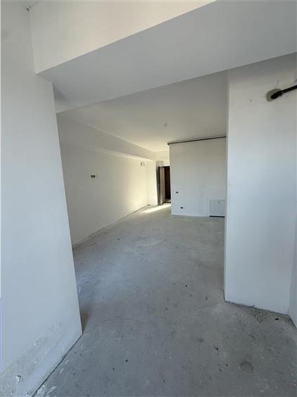 Garsoniera Spatioasa de Vanzare | Bloc Nou | Zona Gara