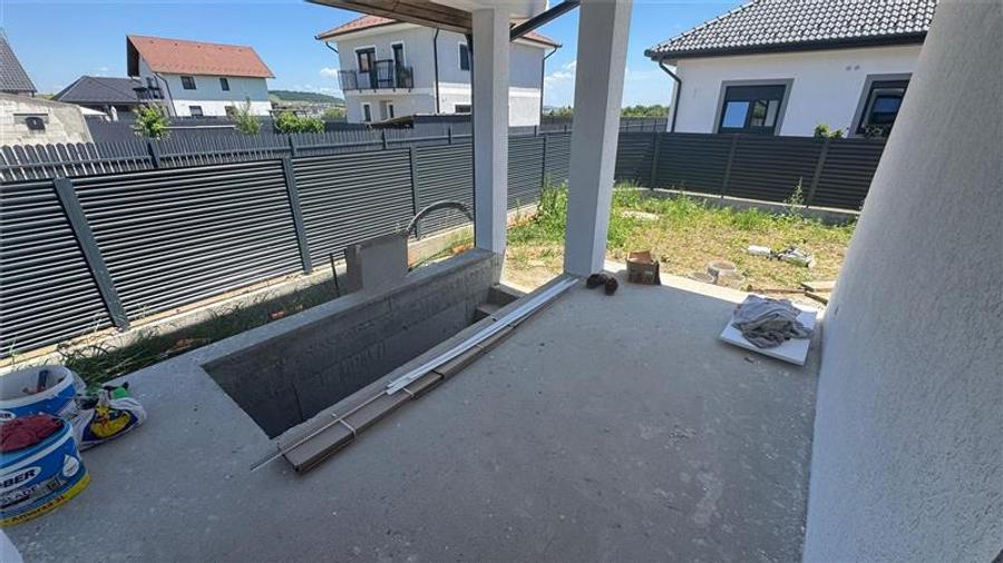 Casa 3 dormitoare pe un singur nivel, teren 560 mp - Cristian