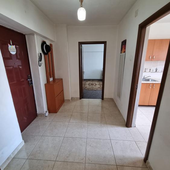 UNIVERSITATE, BLOC 1980, APARTAMENT 2 CAMERE DECOMANDATE, LANGA METROU