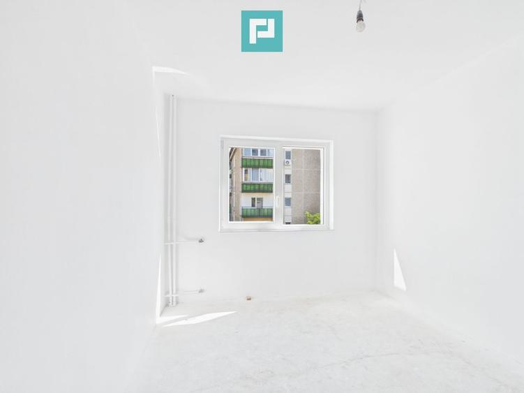 Apartament 3 camere, 64 mp, Str Lisabonei