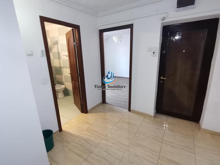 Apartament 2 camere, etaj 3, zona ultracentrala, Piatra Neamt