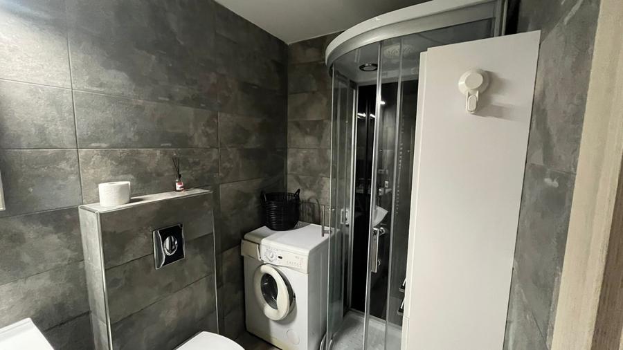 REA1025409 Apartament 3 camere I Vitan barzesti