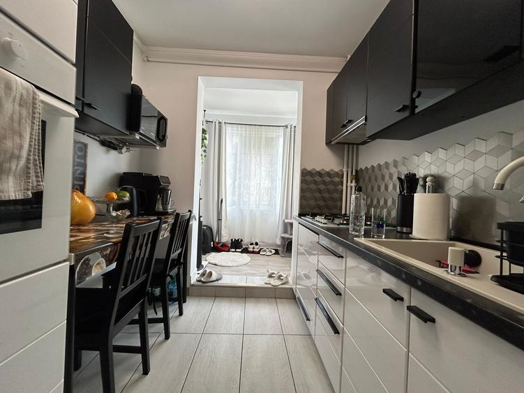 Diham 3 Camere Decomandat Instalatii Schimbate Parter 13 Min Metrou Negociabil