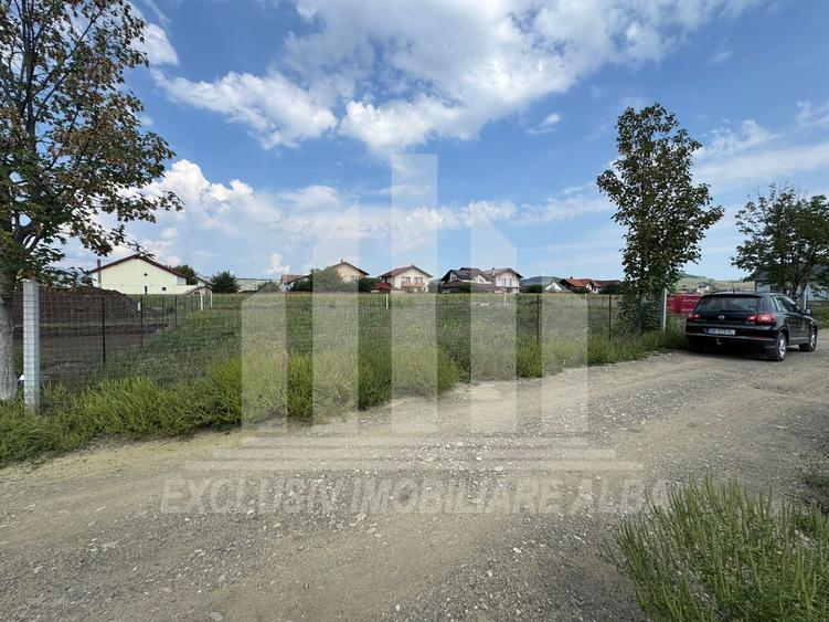 Teren intravilan | De vanzare | 510 mp | 15 ml deschidere | Orizont