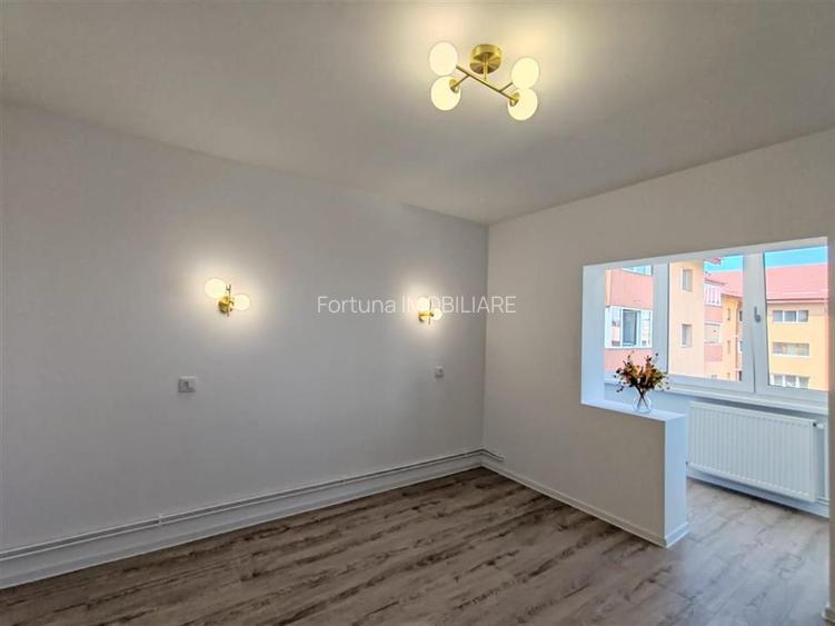 Apartament decomandat cu 2 camere Racadau, renovat recent - 2