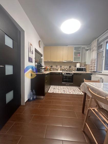 Apartament 3 camere RENOVAT 2019