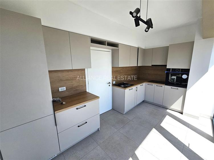 Penthouse- 3 camere, partial mobiliat, Silk District - 6