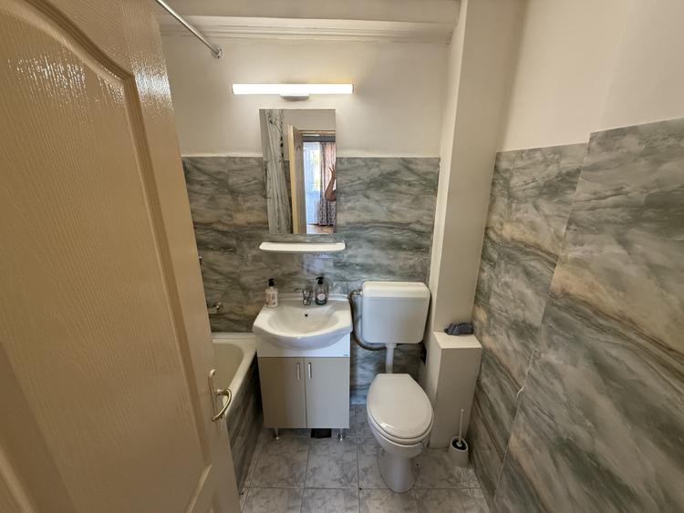 Apartament cu 2 camere de vanzare in Cetate 37 mp utli