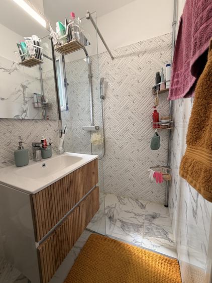 Apartament 3 camere, semidecomandat, 51 mp utili, etaj 7-Timisoara