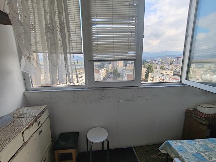 Apartament 2 camere liber la vanzare zona Astra - Planete