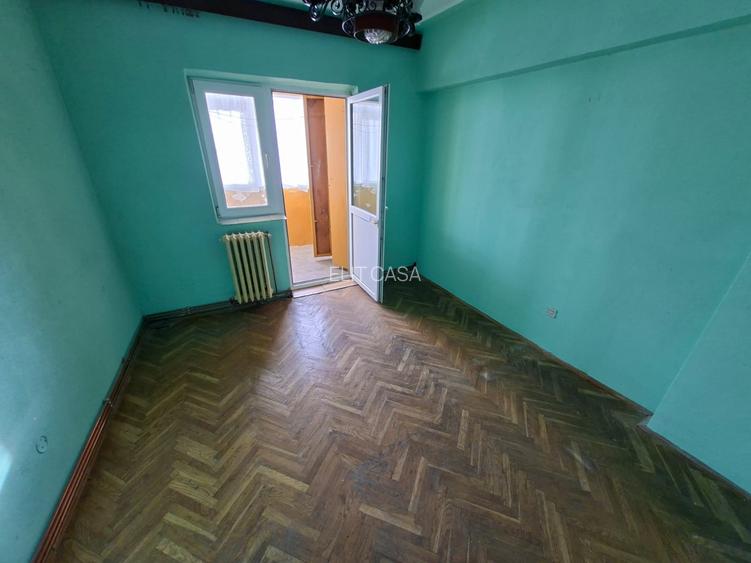 Apartament cu 2 camere decomandat, etaj 3/8, zona Dacia - 4