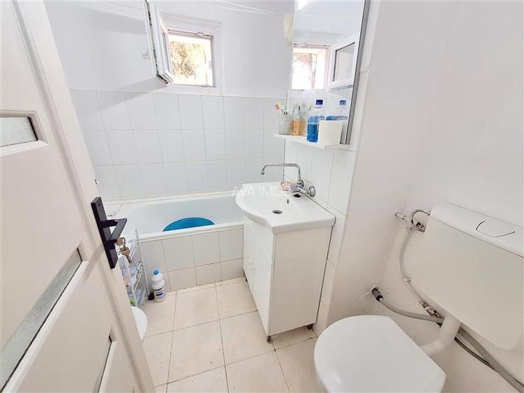 Apartament 3 camere decomandate, parter,  zona Energiei - 7