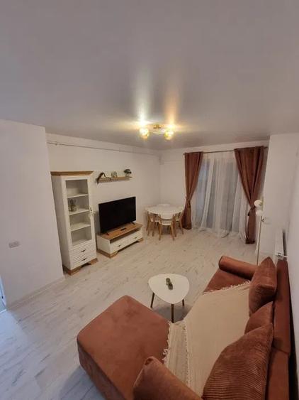 Central adress 2 camere cu balcon