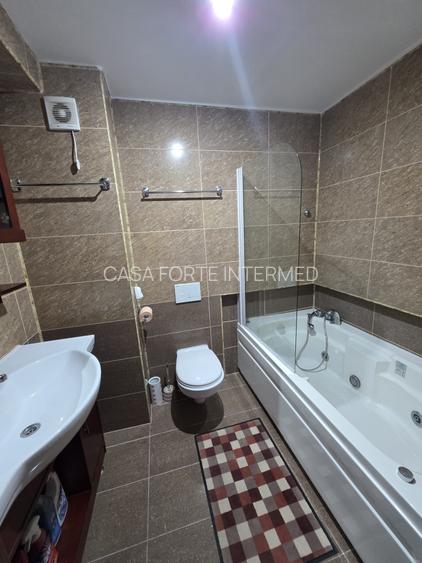 2 camere Statiunea Mamaia zona Vega - 92000 euro - 19