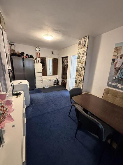 Apartament 2 camere, decomandat, 1 Mai - 8