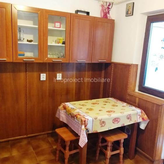 Apartament 2 camere, decomandat, 61 mp, mobilat, bloc reabilitat, Unirii Nord