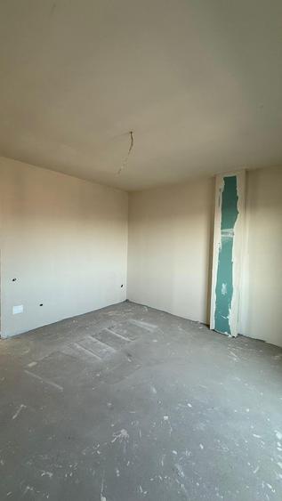 Penthouse exclusivist in Floresti, 88mp terasa, locatie centrala, bloc nou
