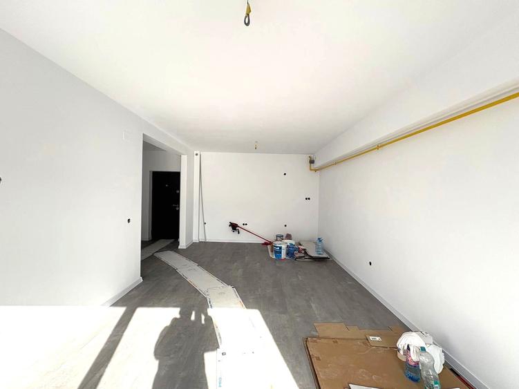 Apartament bloc nou finisat 3 minute de Centru 73.000eur neg
