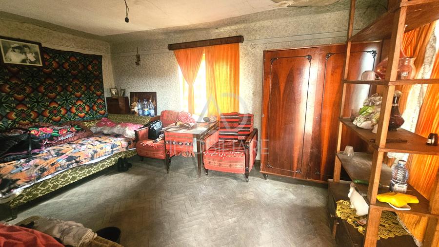 Proprietate în inima naturii gorjene – Satul Rasvovița, Comuna Lelesti!