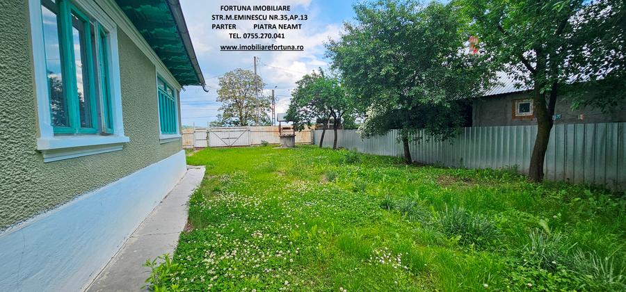 Proprietate com.Bodesti, casa+ anexe + teren 7122 mp