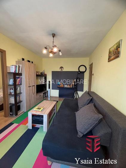 CIRESICA - STRADAL - 3 CAMERE  LA VANZARE - MOBILAT SI UTILAT COMPLET - - 14