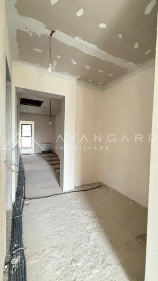 Casa tip Duplex 4 camere, Floresti, zona parcul Poligonului, gradina, parcare