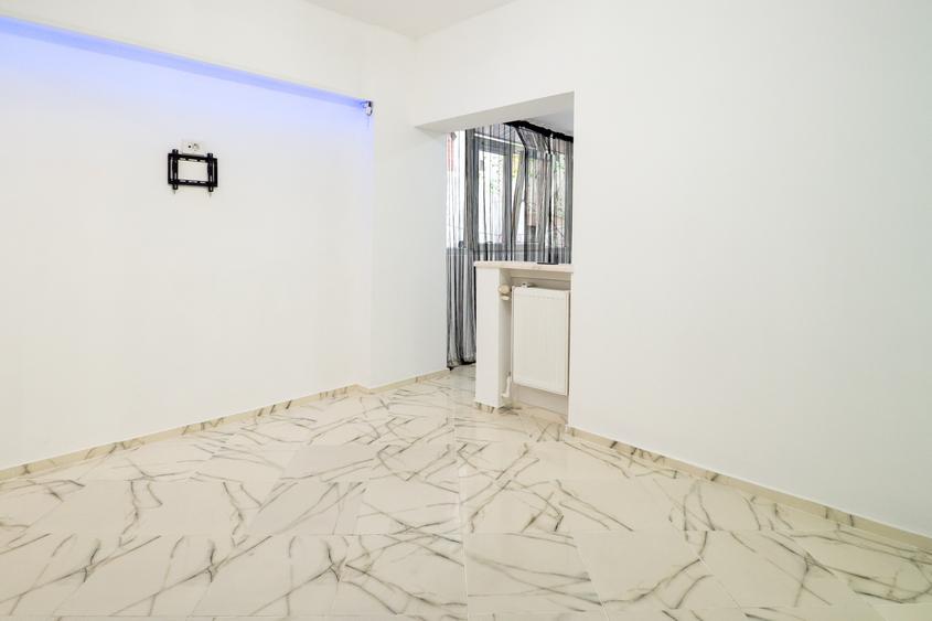Calea Mosilor, Metrou Obor, renovat total, liber, bloc reabilitat