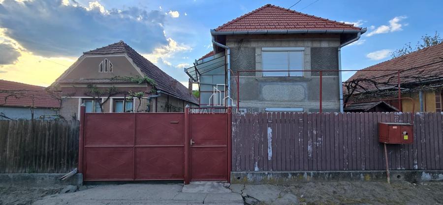 Casa de vanzare, Hetiur, nr. 303, Mures