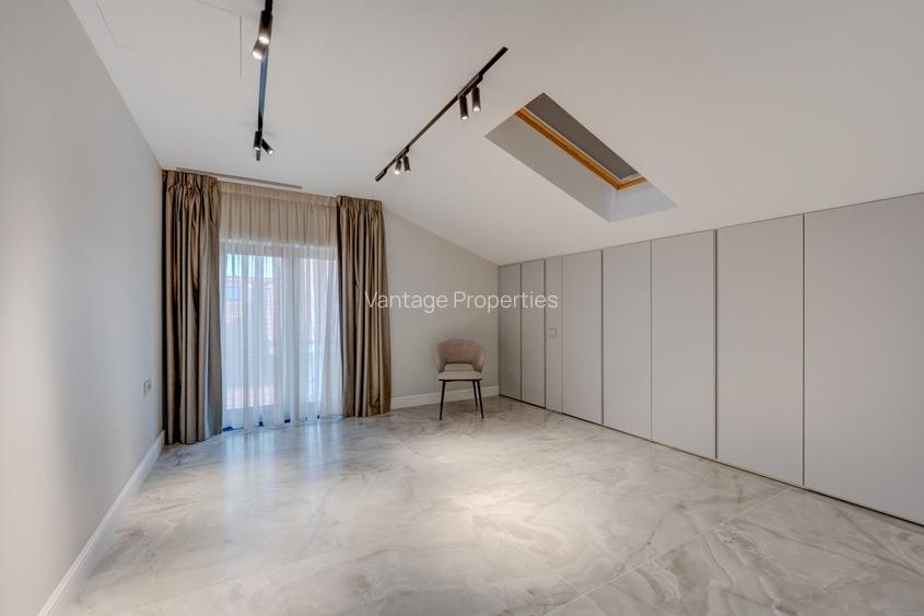 Luxury villa | gated complex with security | Iancu Nicolae | British School - 28