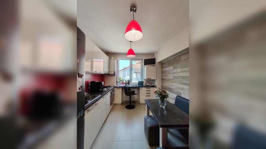Inchiriere apartament cu 3 camere si 2 parcari Semicentral Comision 0┃