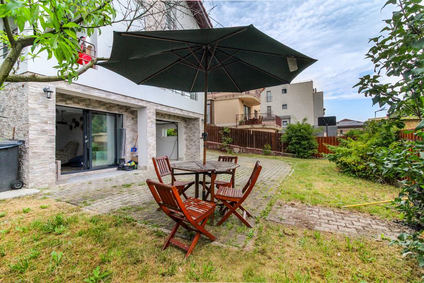 Casa finisata tip duplex, GARAJ, 3 dormitoare, 2 bai, str. Campului