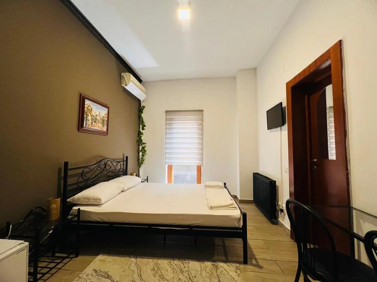 HOTEL - GARA DE NORD - 44 CAMERE