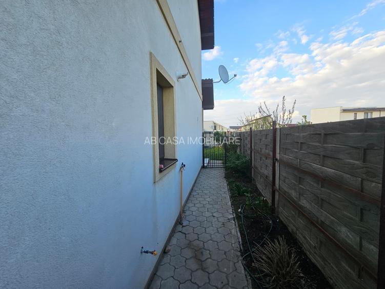 Duplex nou, 5 camere, P+E, cu perete despărțitor dublu, Dumbrăvița, comision 0% - 32