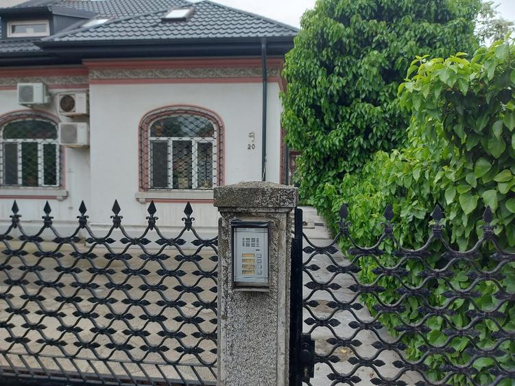 Vila ideala clinica/centru educational/birouri – Piata Muncii