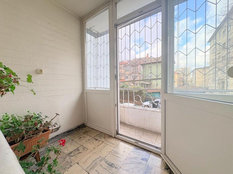 3 camere, parter inalt, spatios - zona Ultracentrala
