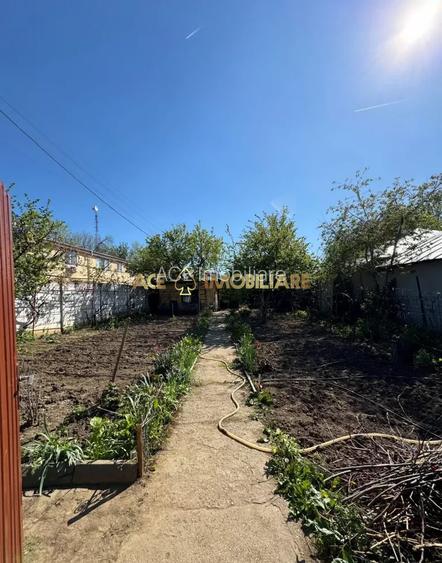 Casa de vanzare | 23 August (Catelul) | Suprafata 360 mp | Com 0% |